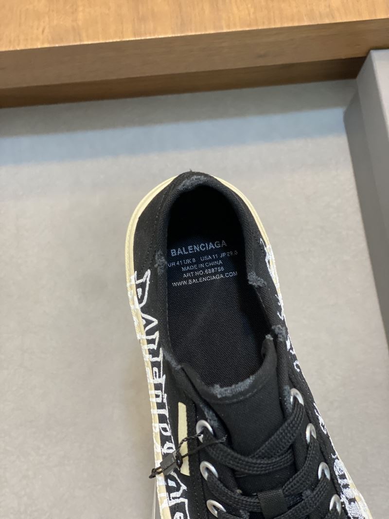 Balenciaga Low Shoes